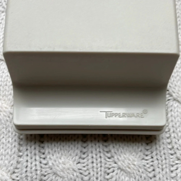 Vtg Tupperware 2 Stick Butter Holder w lid Almond/beige in color retro - Picture 7 of 7